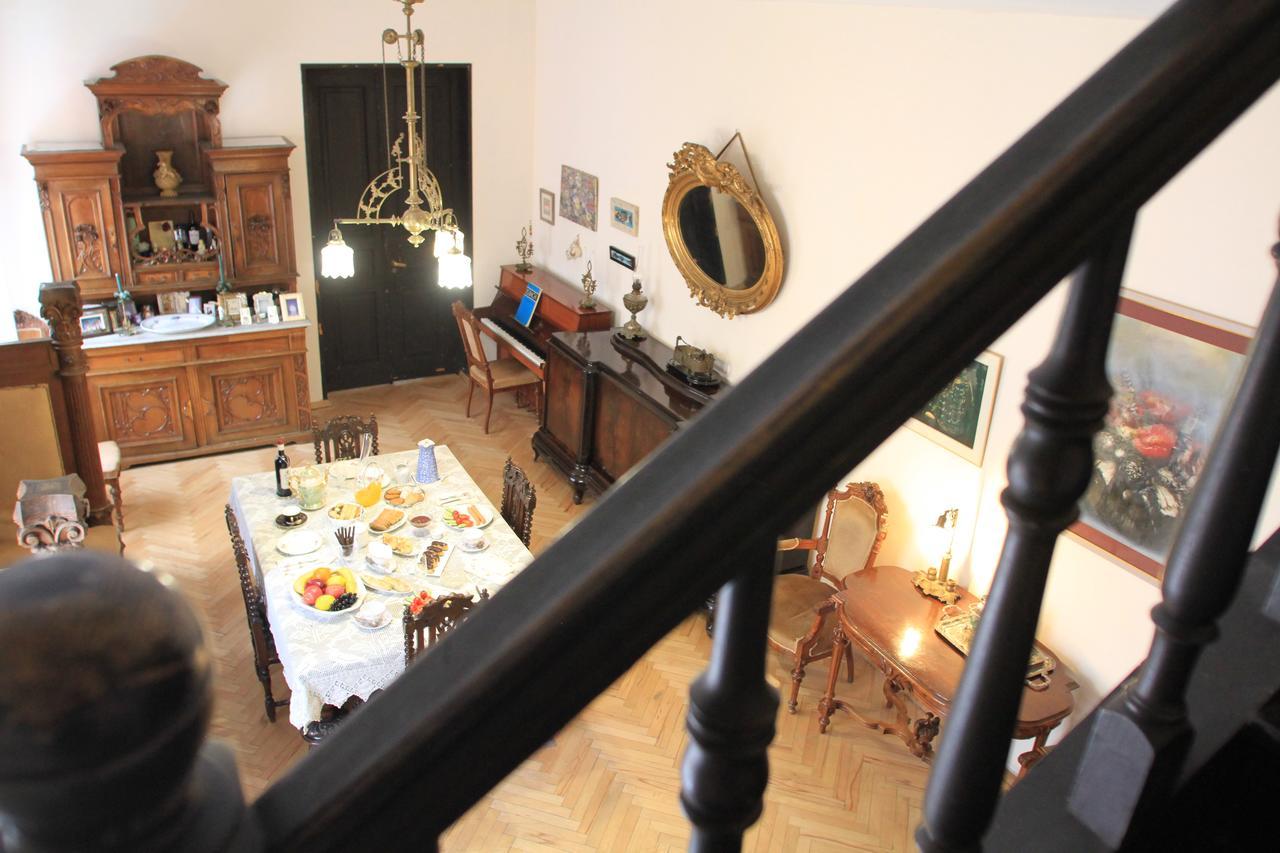 Home 12 Tbilisi Eksteriør billede