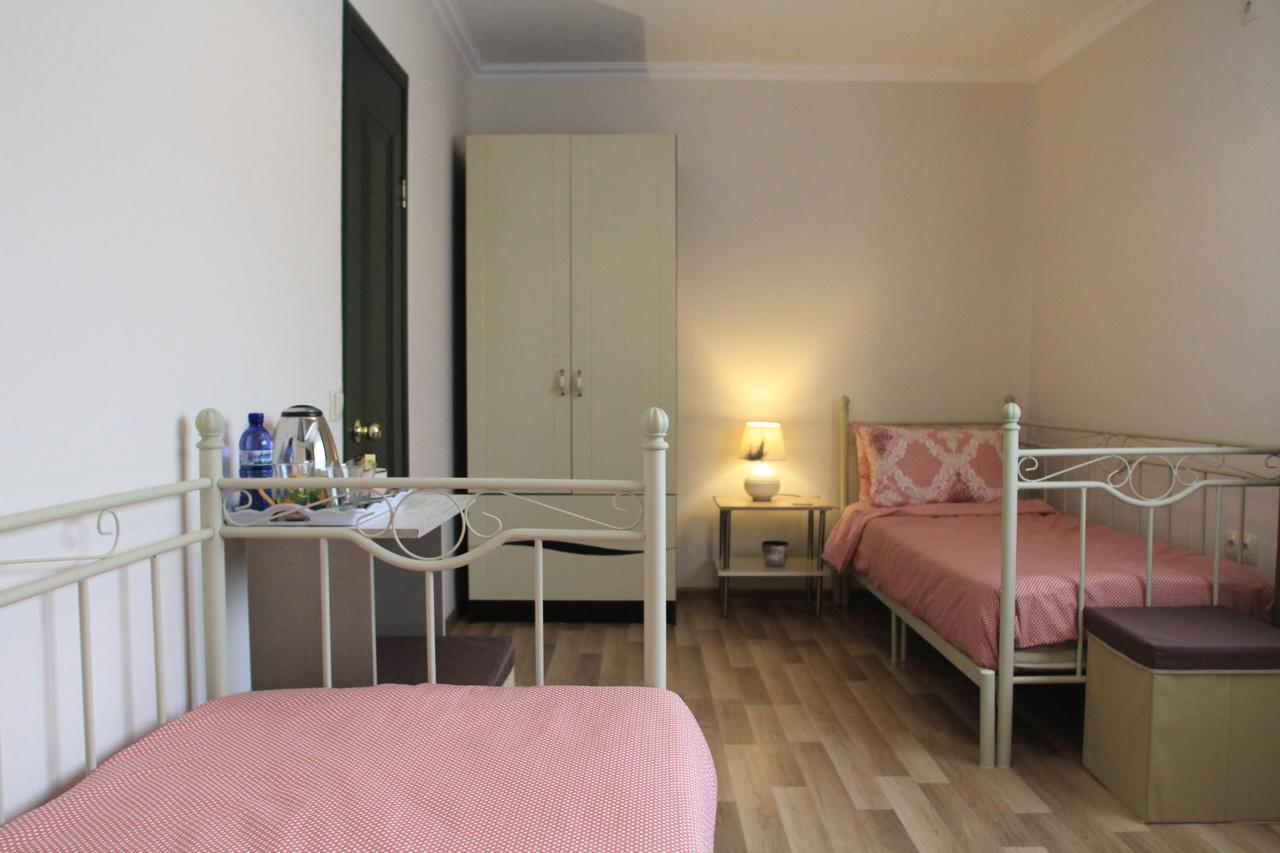 Home 12 Tbilisi Eksteriør billede